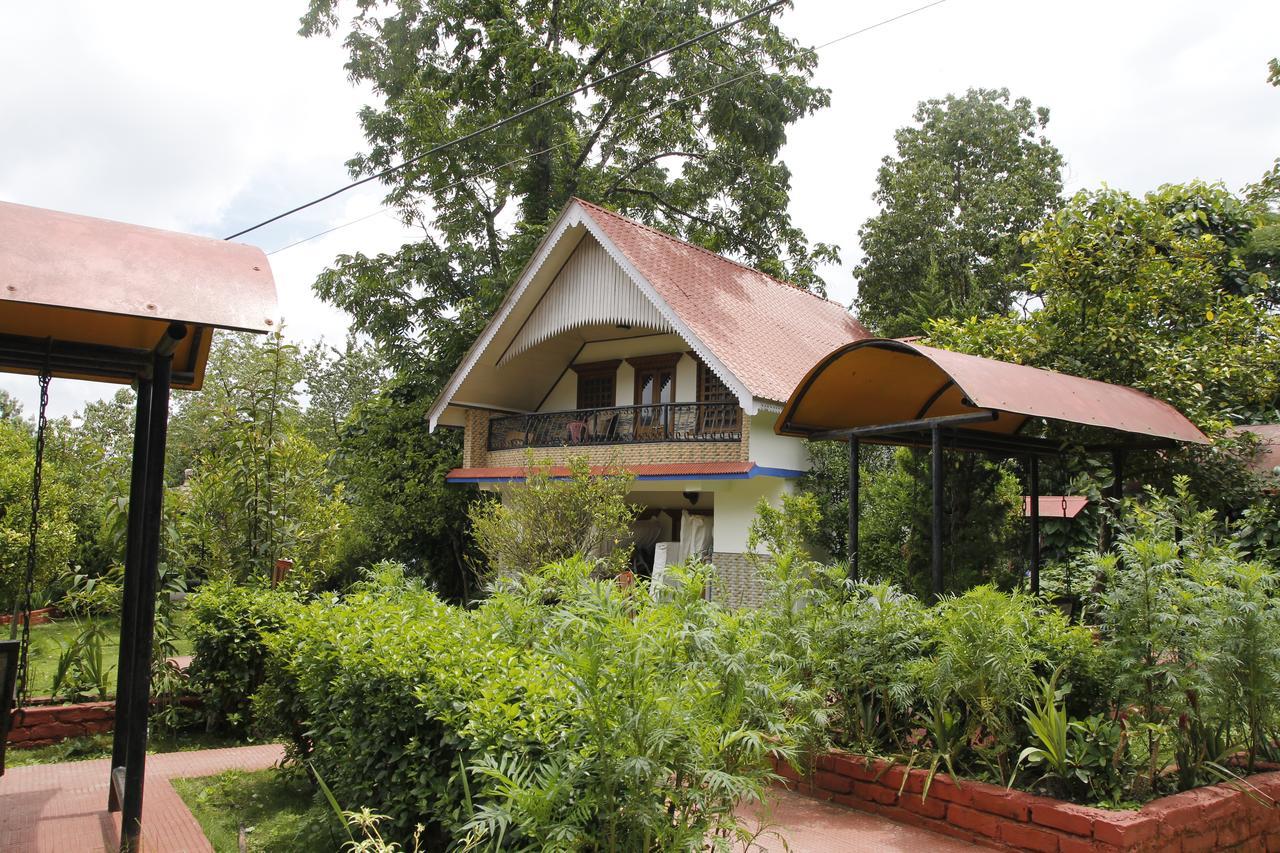Vamoose Mandarin Village Resort Rinchenpong Exterior photo